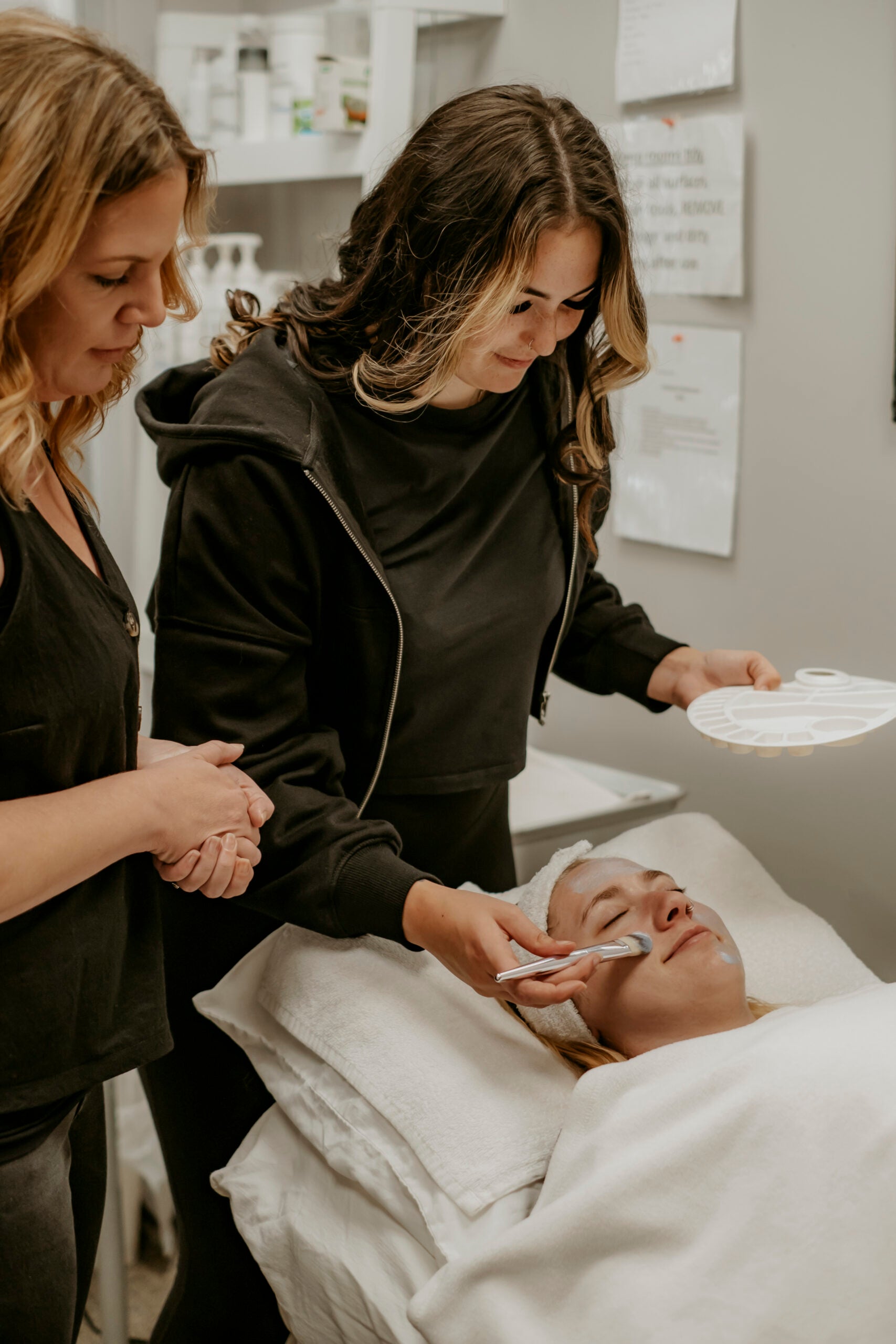 FULL COSMETOLOGY PROGRAM | Registration Fee $150